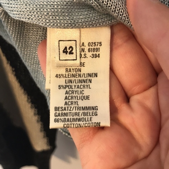 Escada Gray and Cream Crew Neck Sweater - Picture 11 of 14